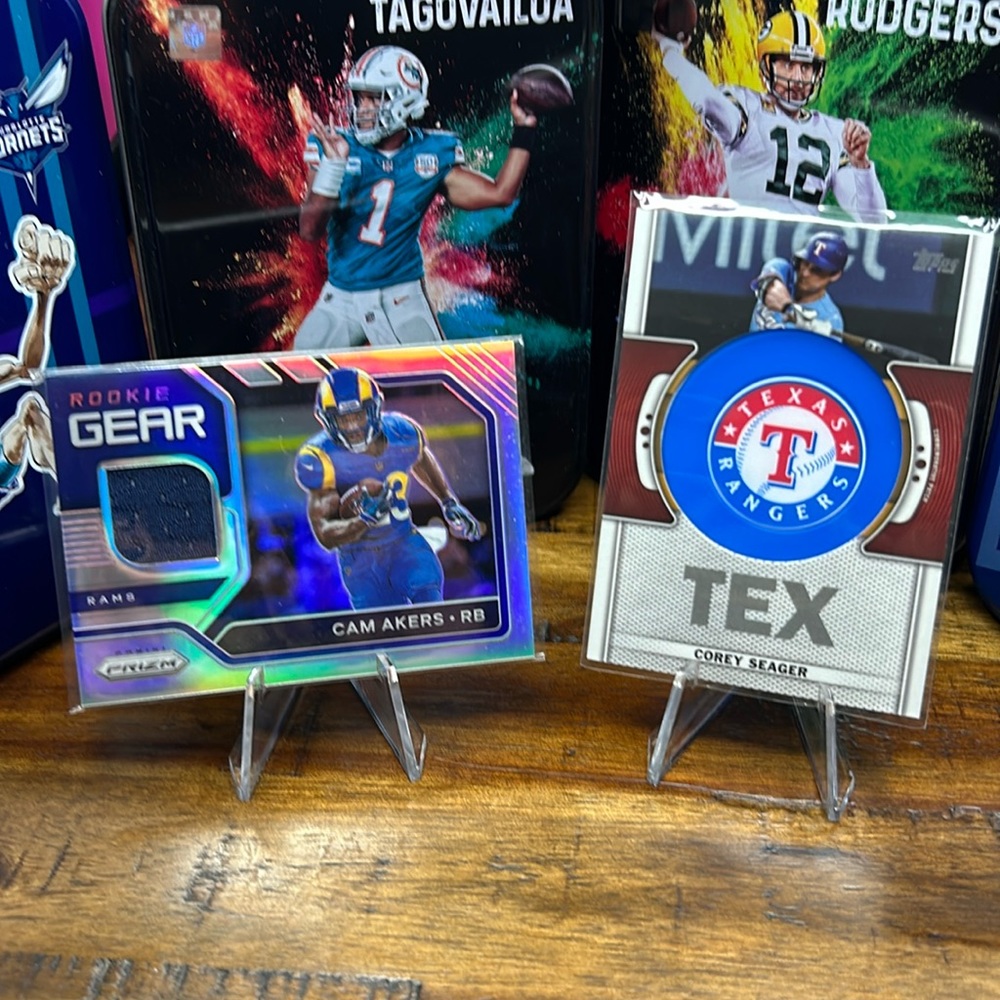 Cam Akers,Corey Seager game patch fusion cards.